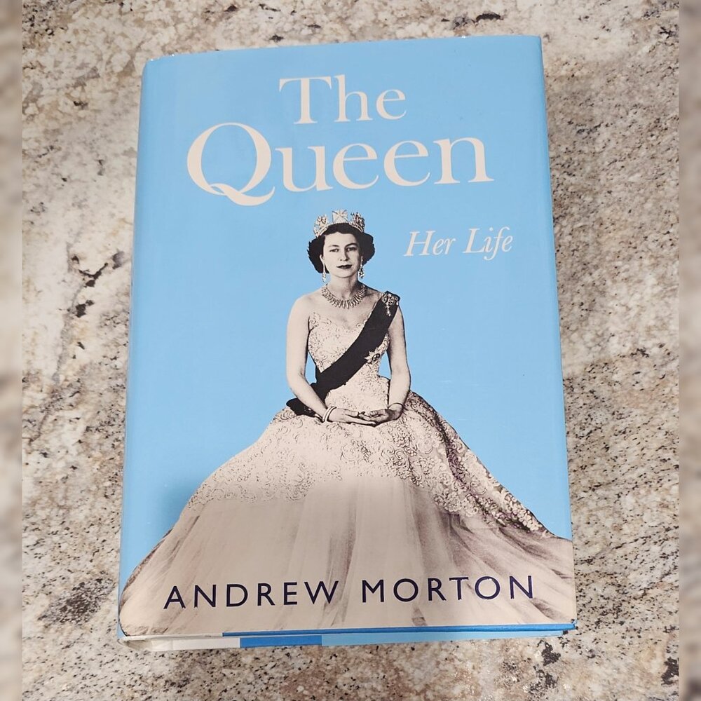 The Queen Her Life by Andrew Morton Hardback